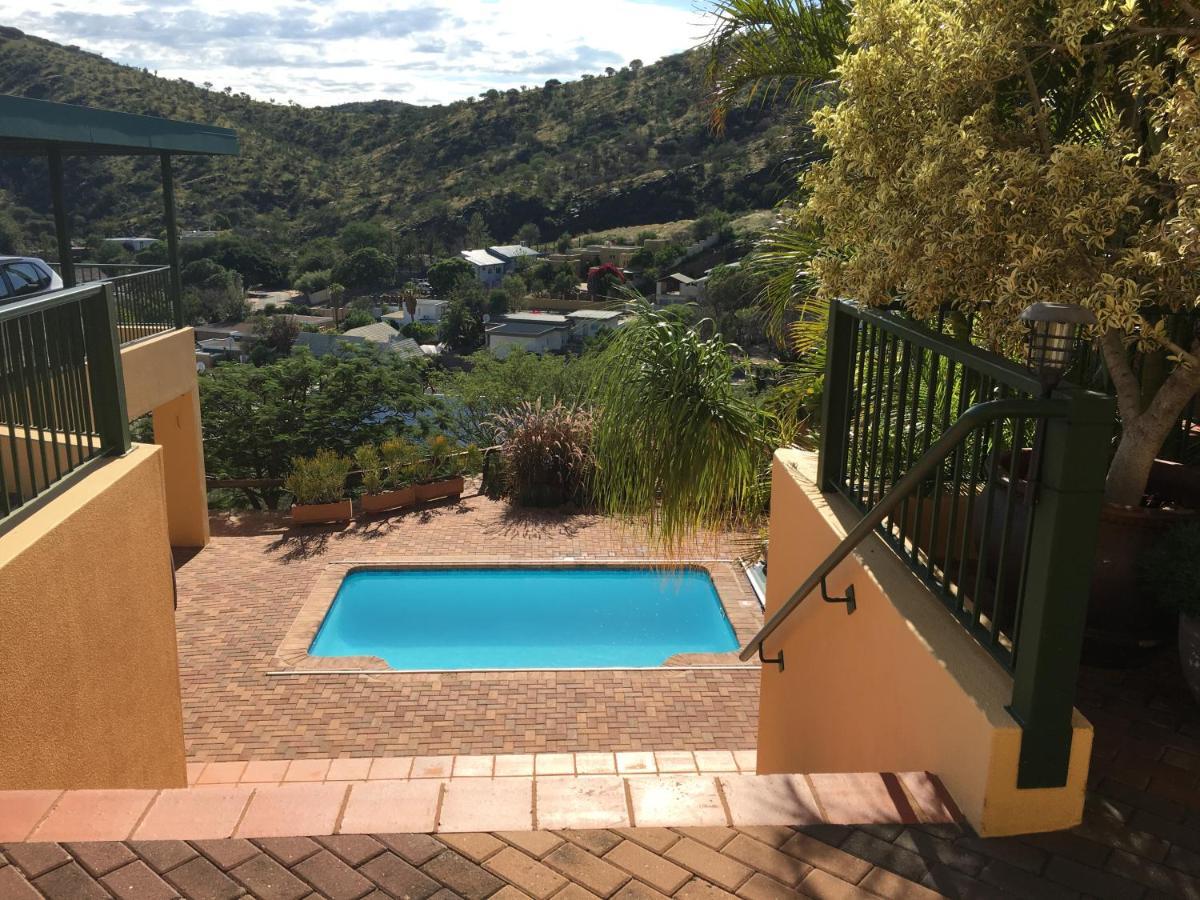 Felsenblick Self-Catering Hotel Windhoek Exterior photo